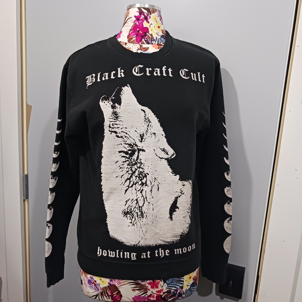Black Craft sweatshirt